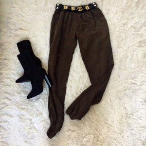 ✨ LIKE NEW✨ Loose Trousers w/ Snap Tribal Belt !!